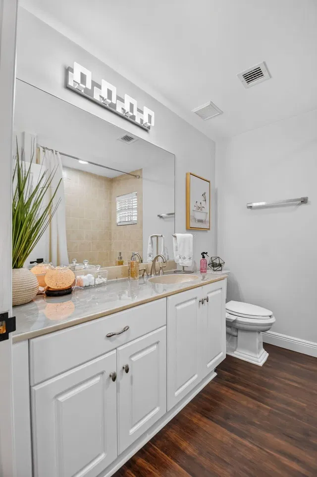 Residence photo 41