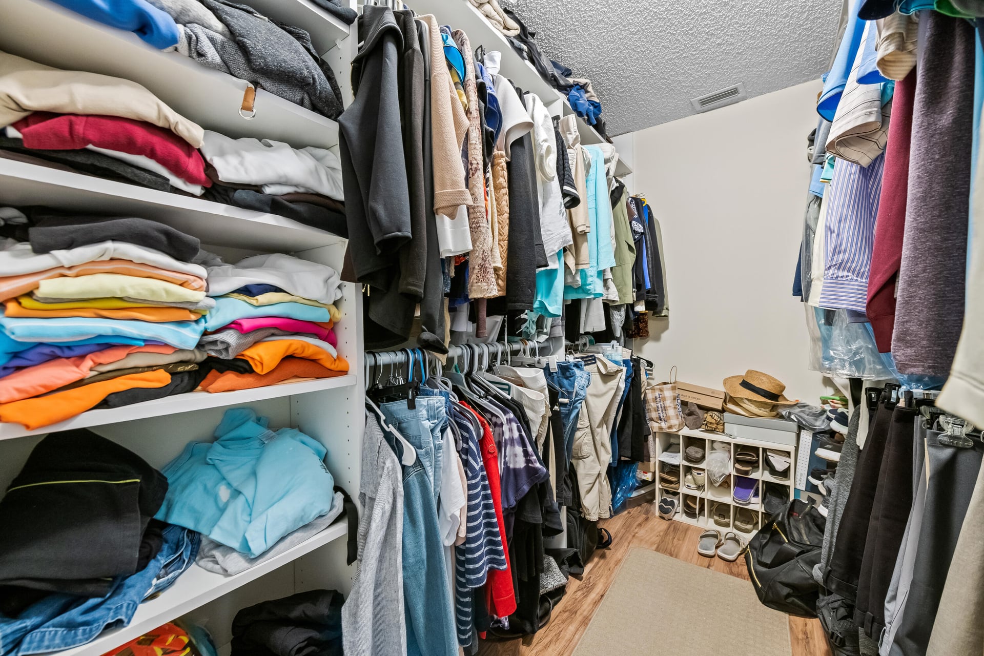 Residence photo 12
