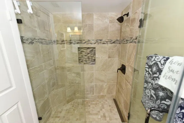 Unit B306 photo 20