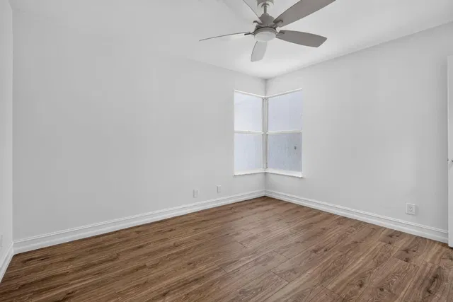 Residence photo 28