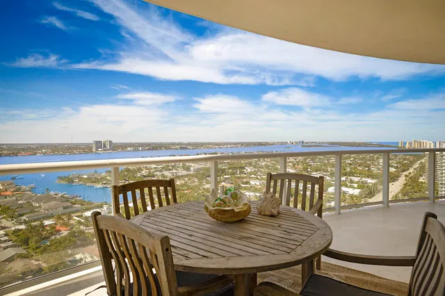 Ritz Carlton Residences Singer Island Unit 2206B photo 15