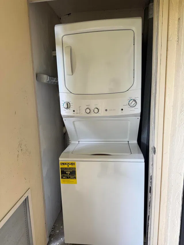 Unit 205 photo 21