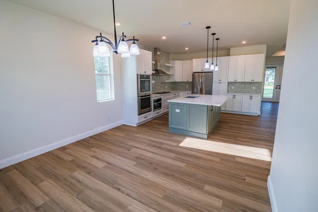 Residence photo 4