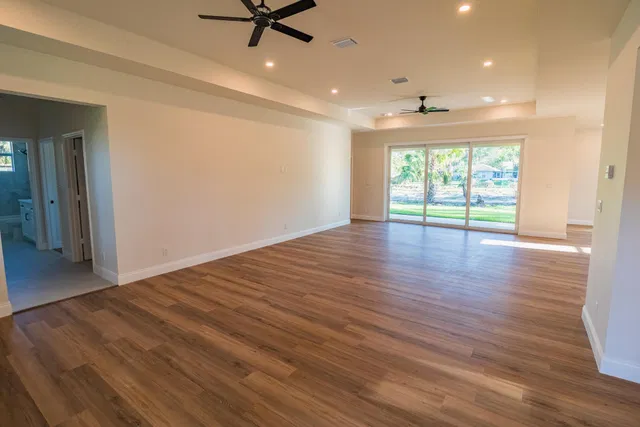 Residence photo 10