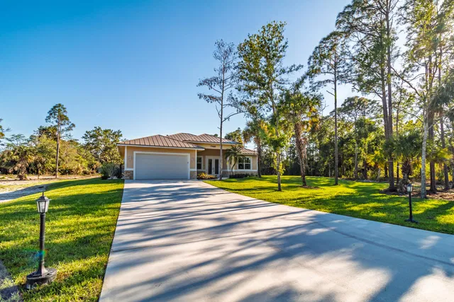 Residence photo 18