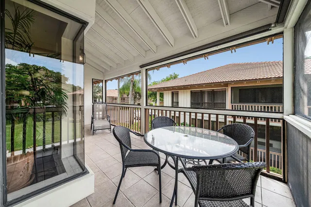 PGA National Palm Beach Gardens Residence photo 21