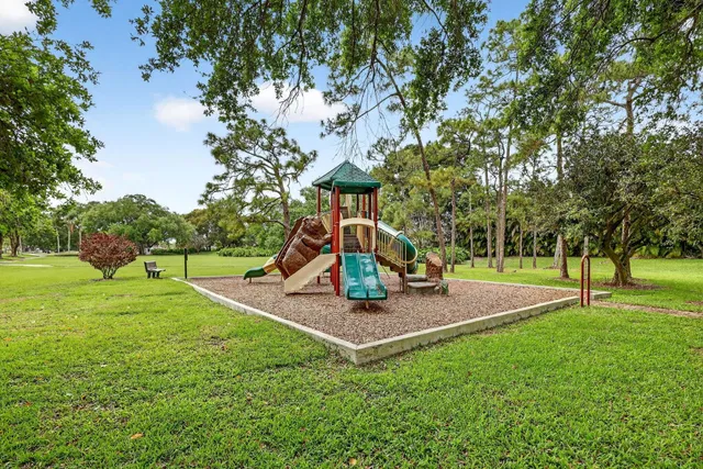 PGA National Palm Beach Gardens Residence photo 37
