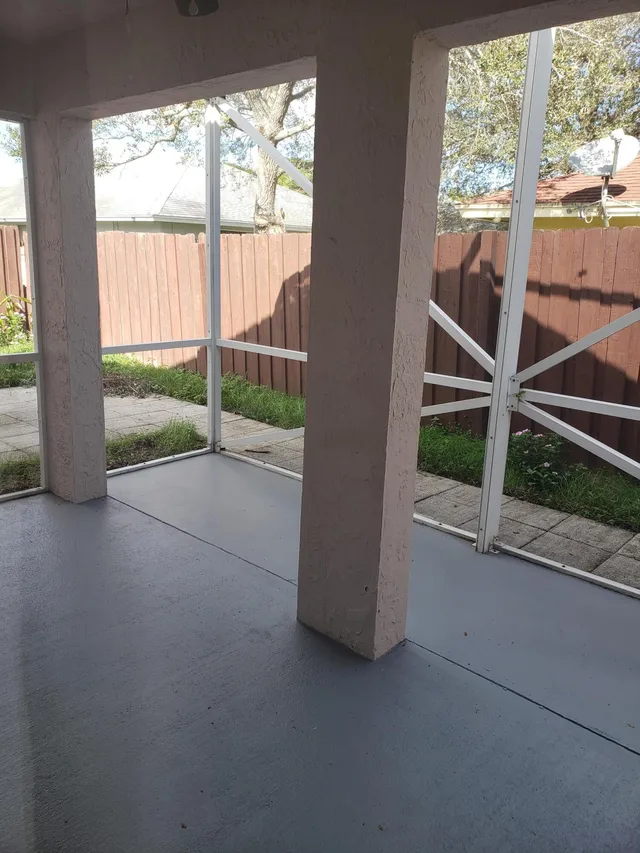 Residence photo 19