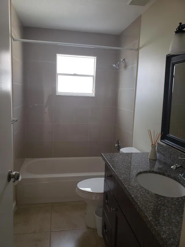 Residence photo 20
