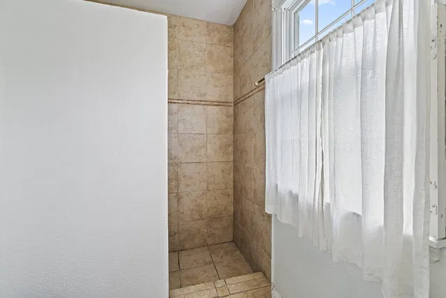 Residence photo 39