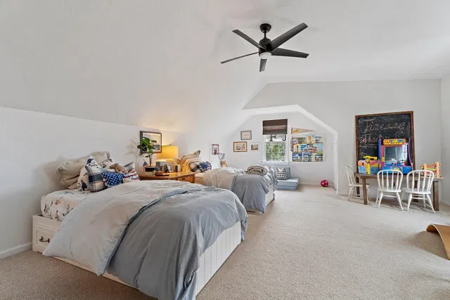 Residence photo 48