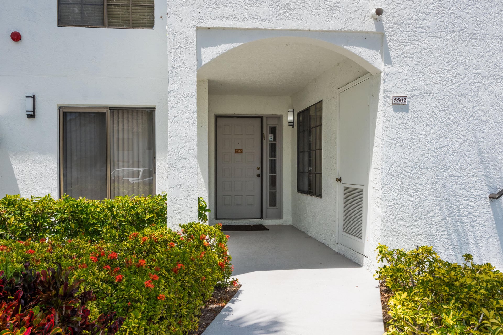 Unit 5502 photo 39