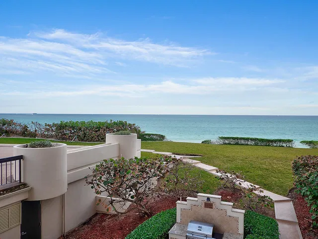 Eastpointe Singer Island Unit 2e photo 5