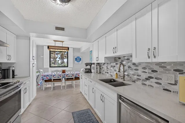 Eastpointe Singer Island Unit 2e photo 26