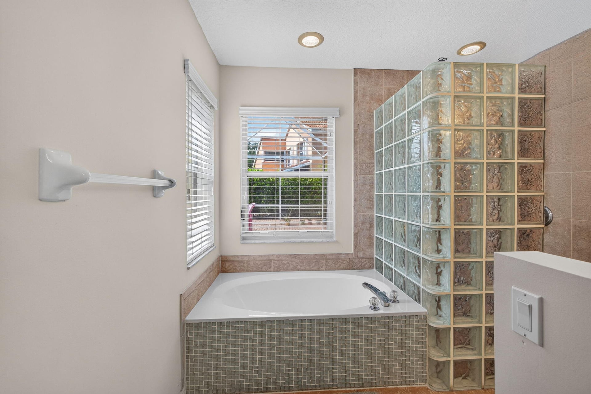 Residence photo 35