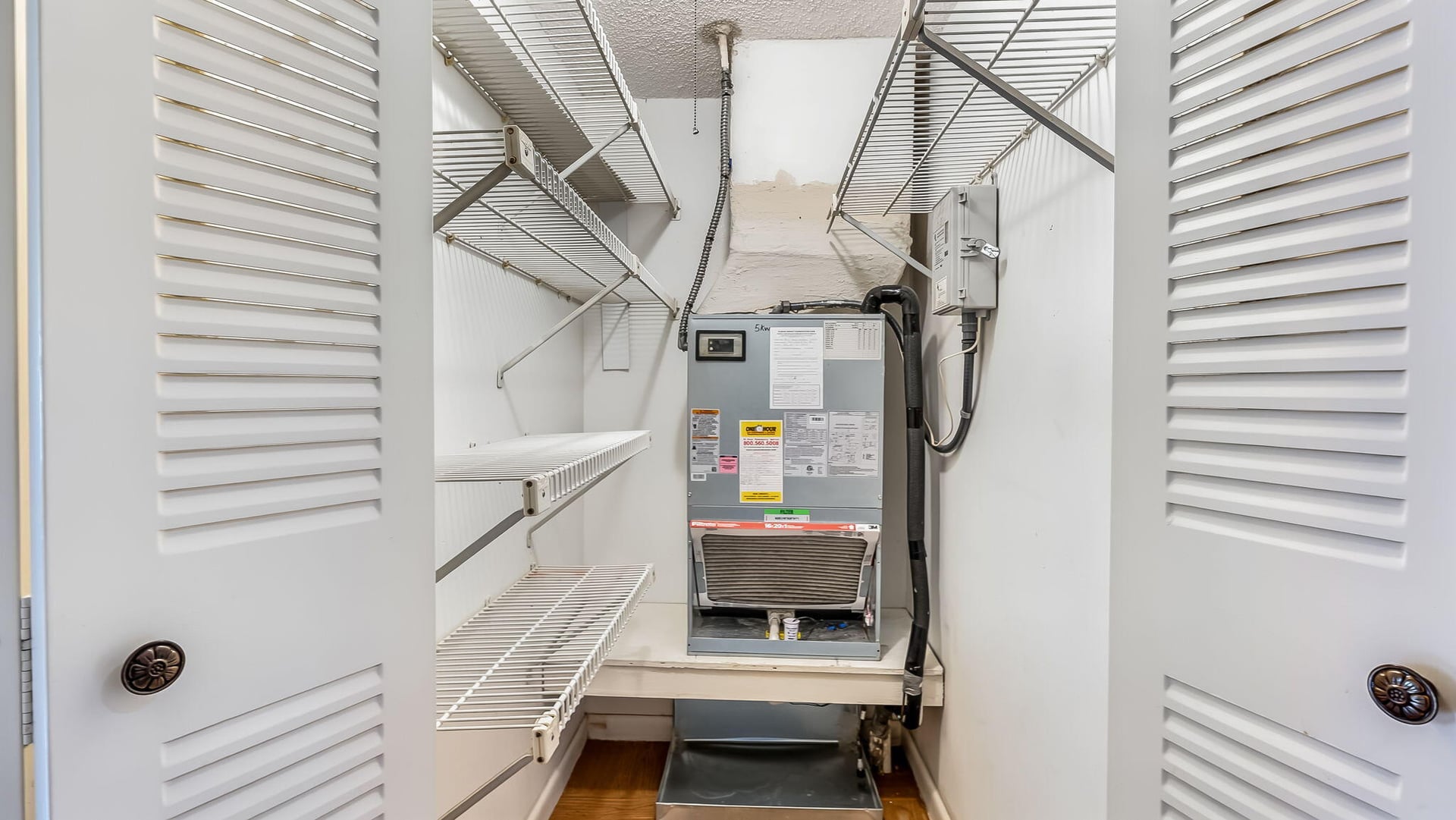 Unit C photo 30