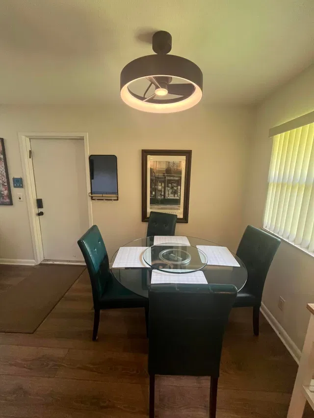 Residence photo 4