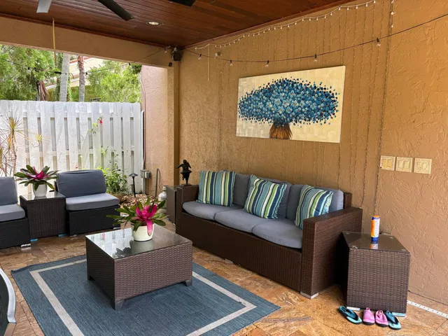 Residence photo 19