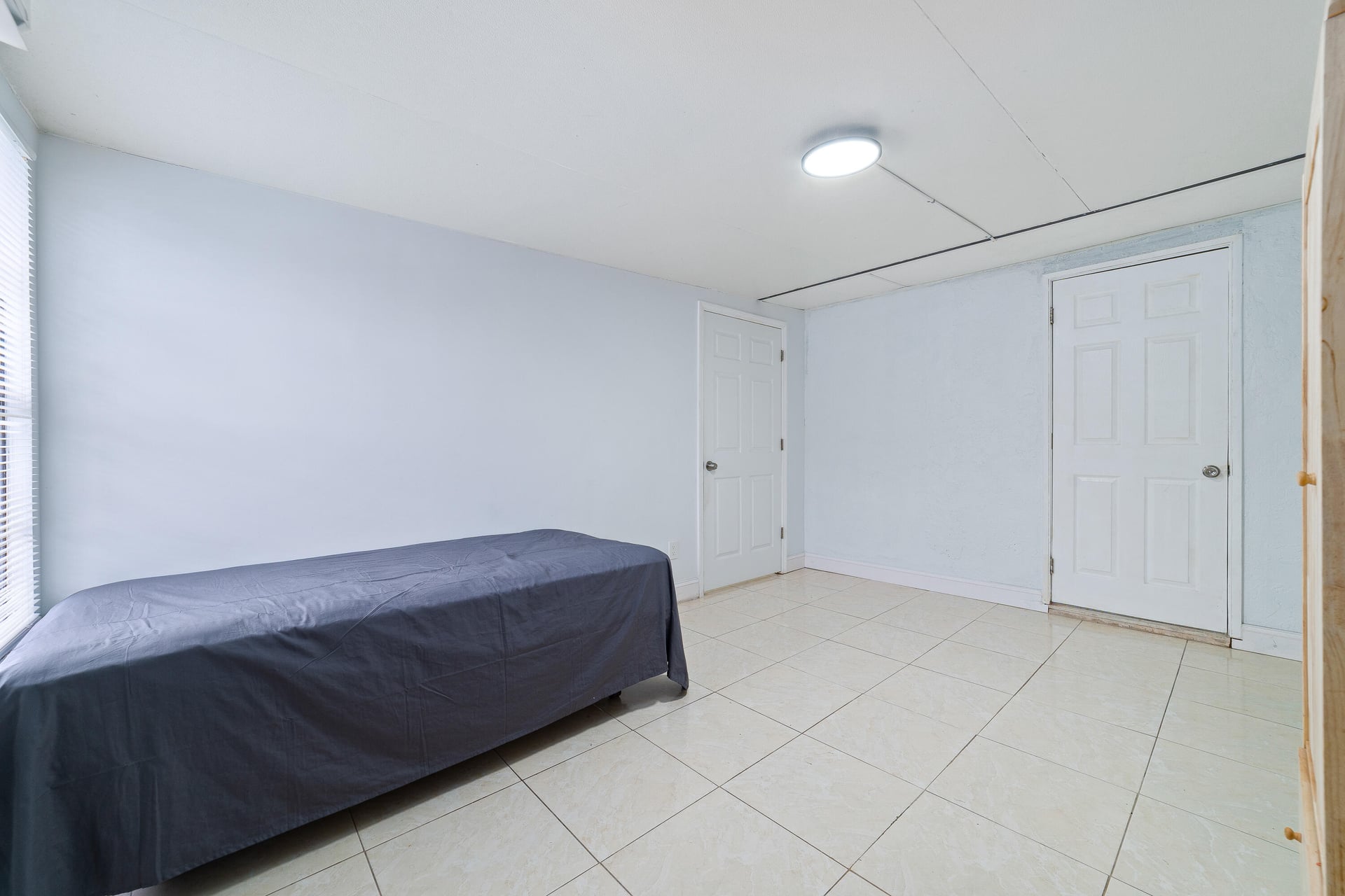 Residence photo 16