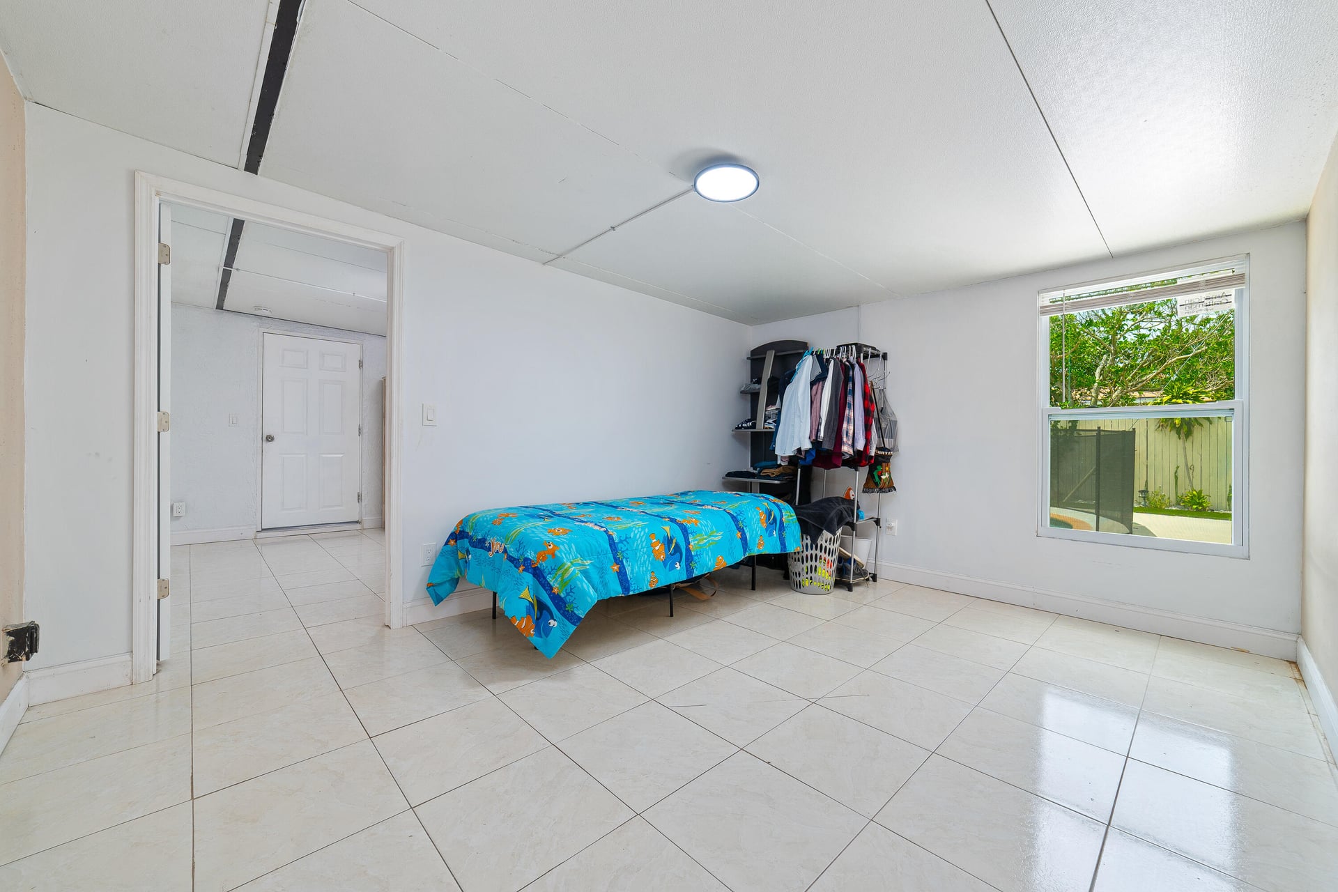 Residence photo 17