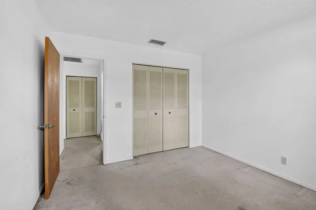 Residence photo 29