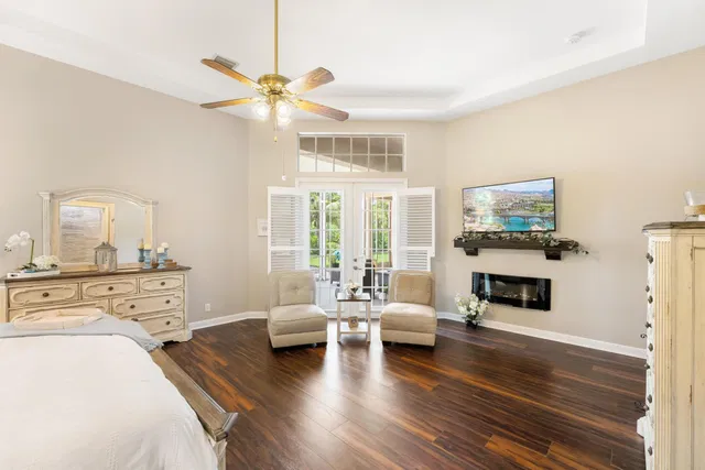 Residence photo 18