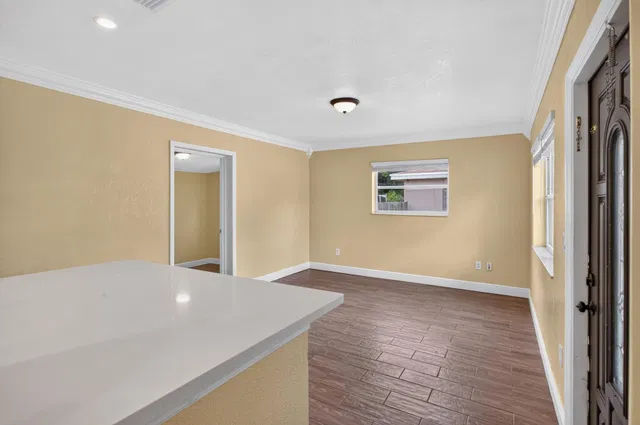 Residence photo 13