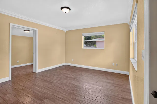 Residence photo 14