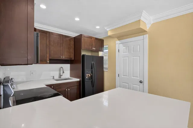 Residence photo 28