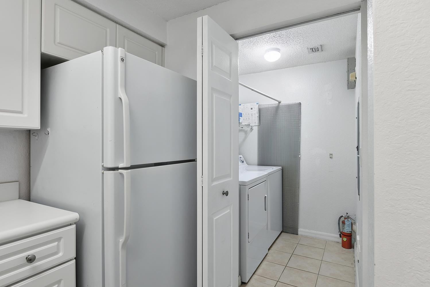 Unit 108 photo 17