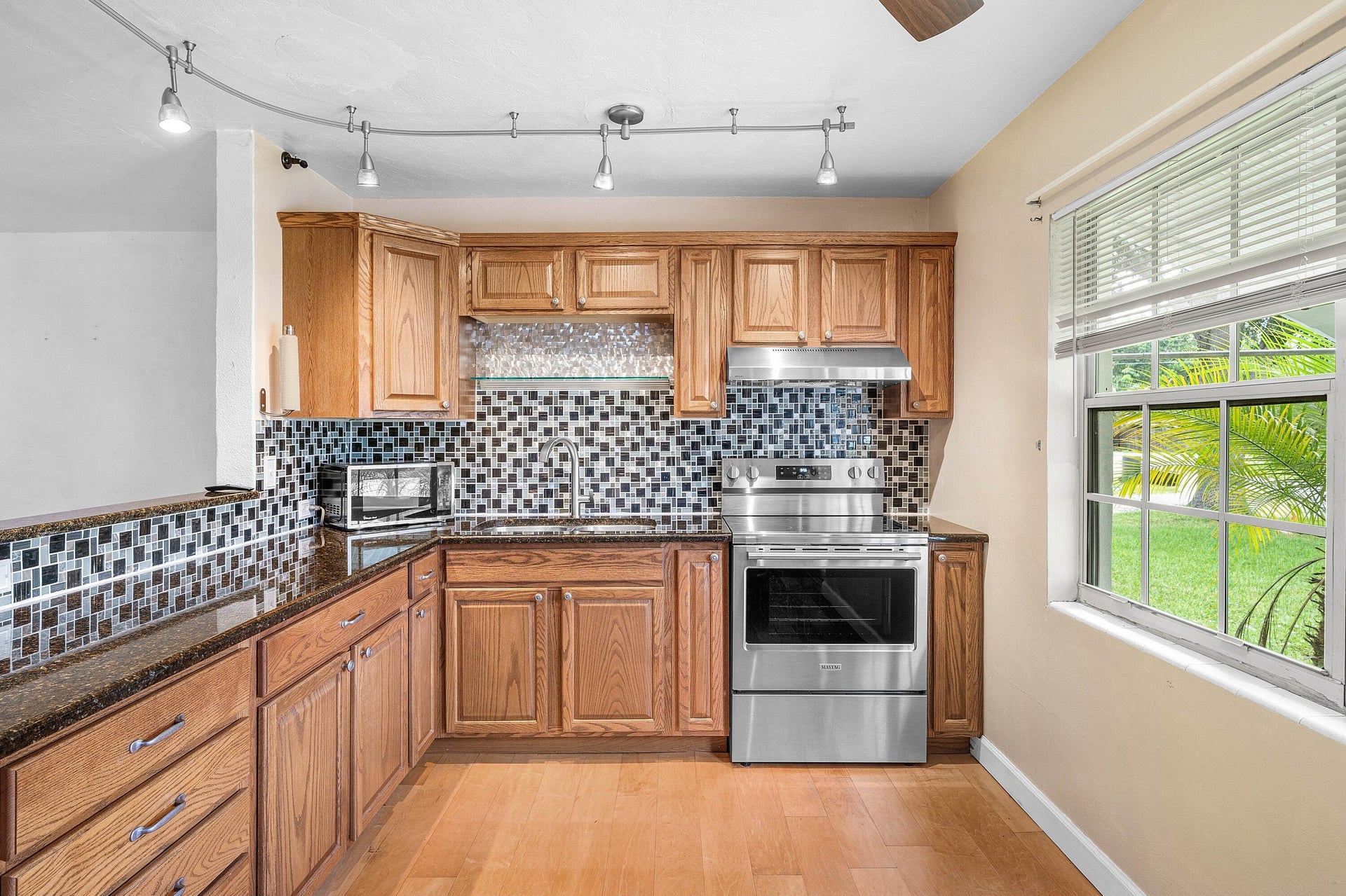 Residence photo 5