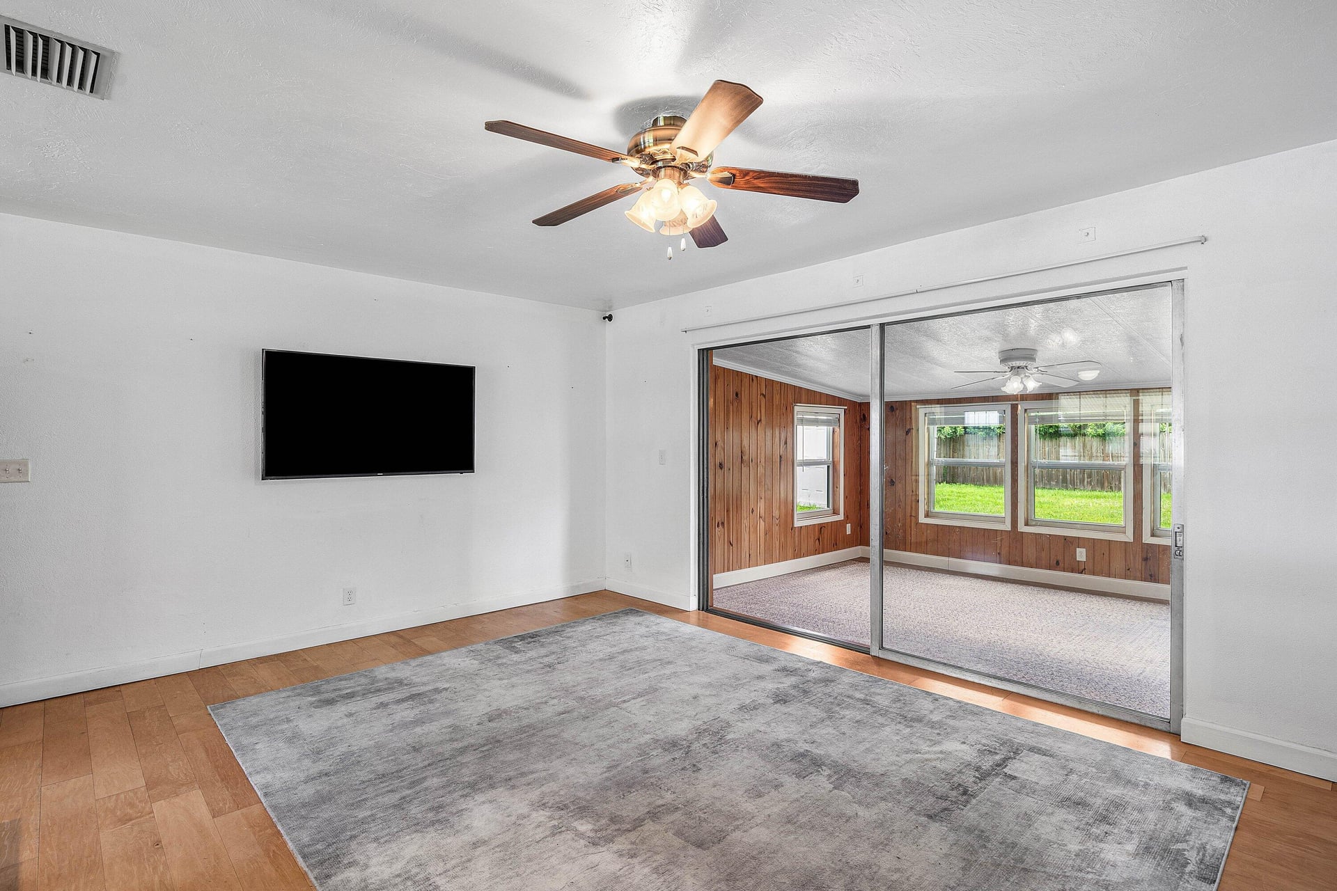 Residence photo 8