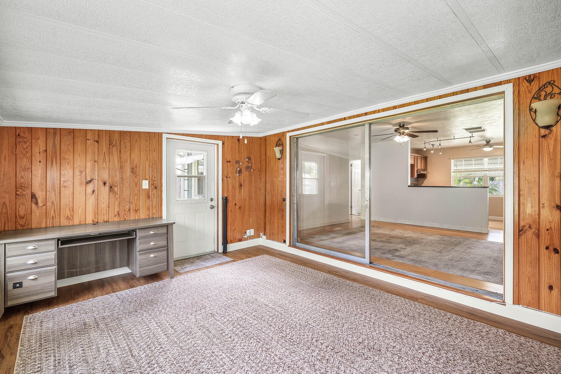 Residence photo 12