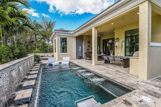 Artistry Palm Beach Gardens Residence photo 3