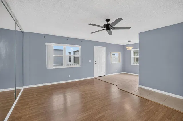 Residence photo 9