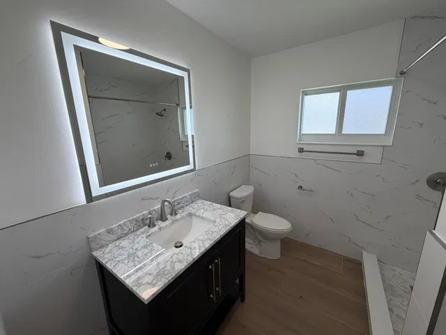 Unit N photo 3