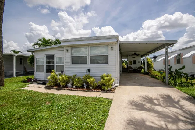 Residence photo 2