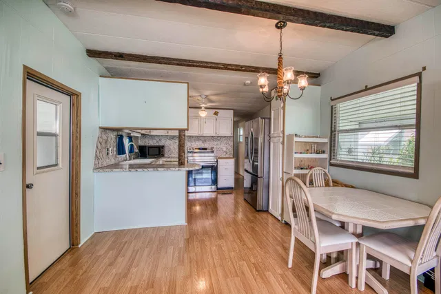 Residence photo 9