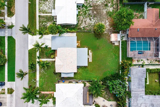  Residence photo 6