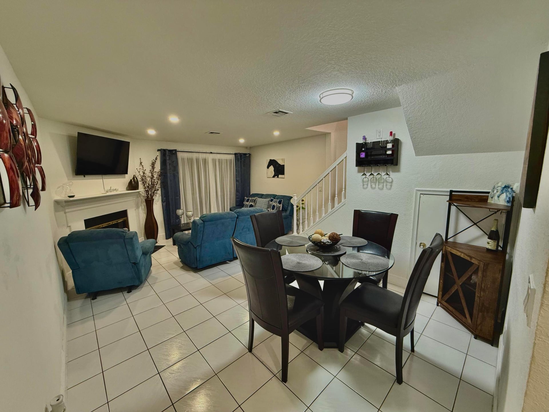 Residence photo 5