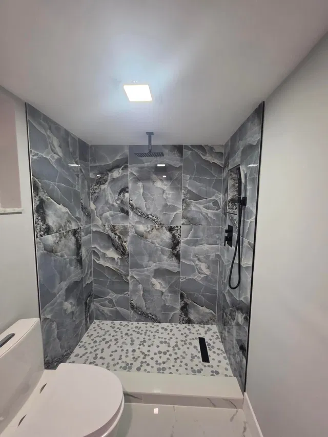 Unit 107 photo 12