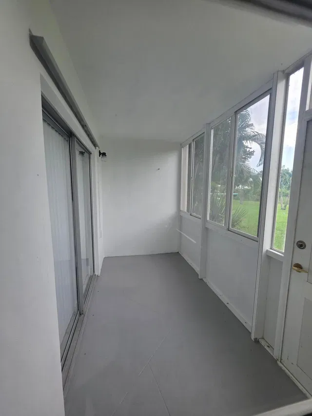 Unit 107 photo 18
