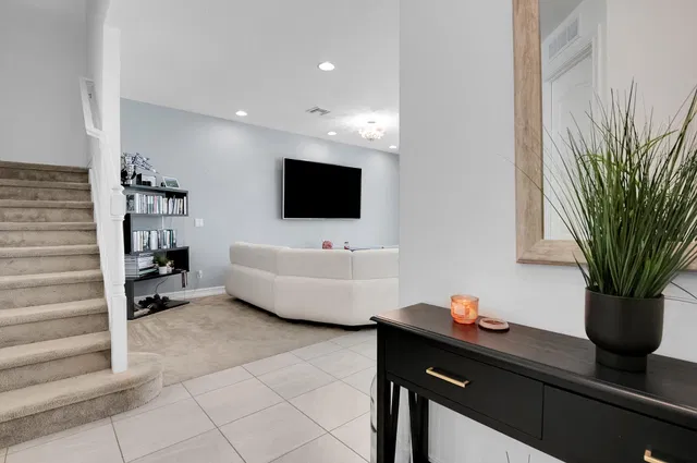 Residence photo 10