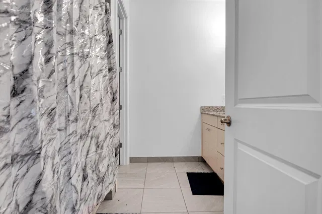 Residence photo 33