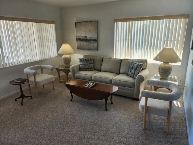 Unit 208 photo 2