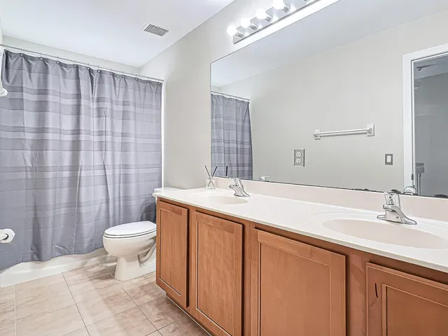 Residence photo 14