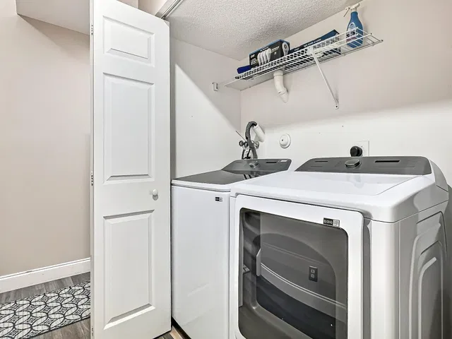 Residence photo 17