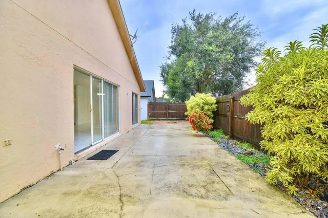 Residence photo 13