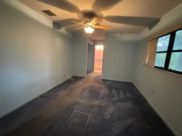 Residence photo 19