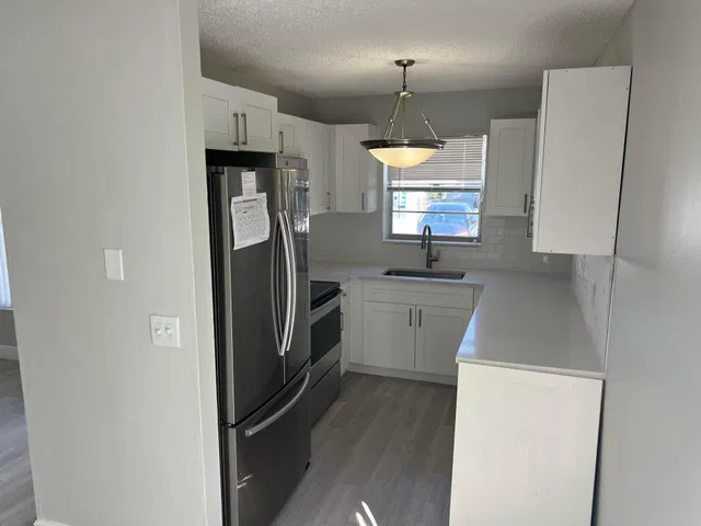 Residence photo 9